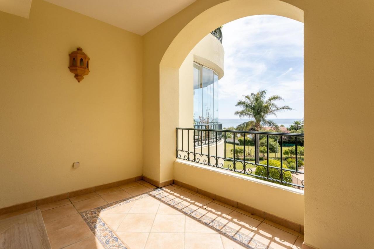 Homeforguest Front Line Beach Apartment In Hacienda Playa มาร์เบยา ภายนอก รูปภาพ