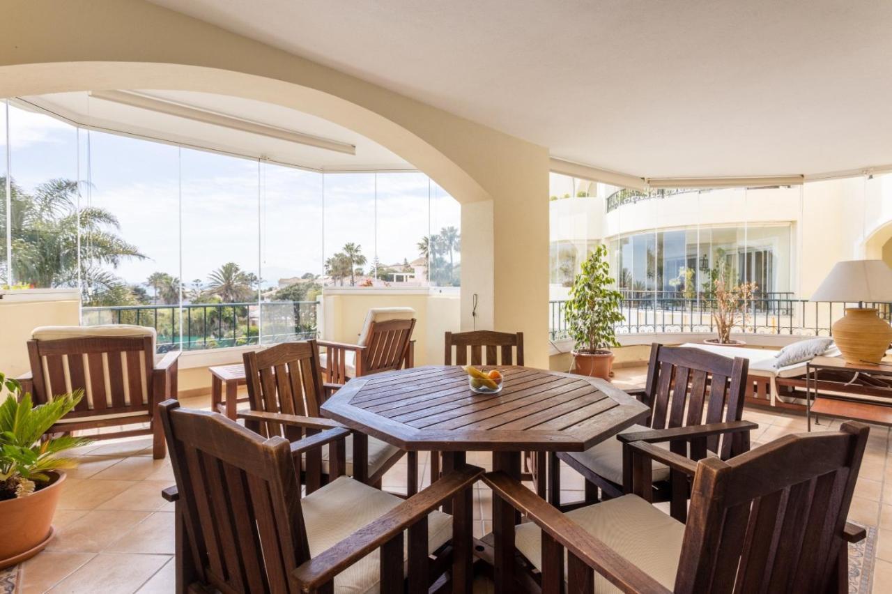 Homeforguest Front Line Beach Apartment In Hacienda Playa มาร์เบยา ภายนอก รูปภาพ